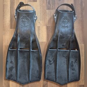 Rocket Fins Scuba Diving Aqua-Lung U.S. DIVERS Fully Adjustable All Sizes Black